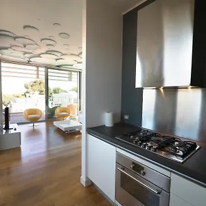 https://the-one.riccione-hotels.org